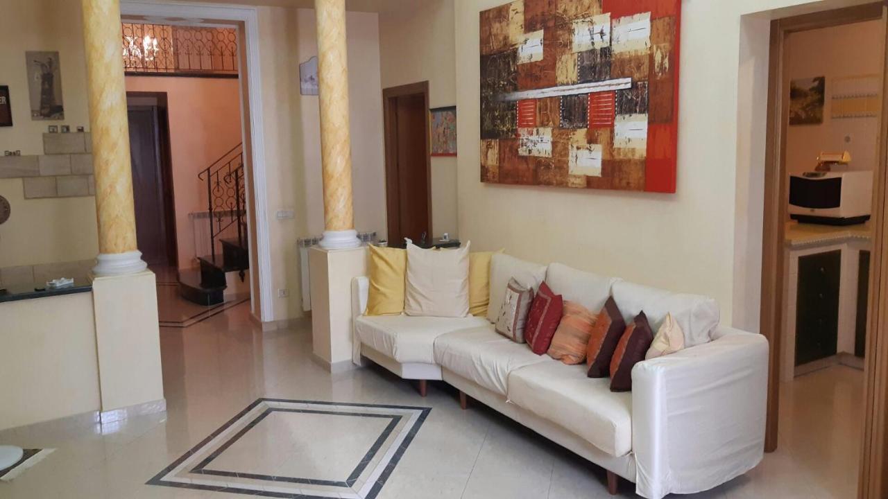 Carini Luxury Apartment Vicino Aereoporto E Al Mare エクステリア 写真