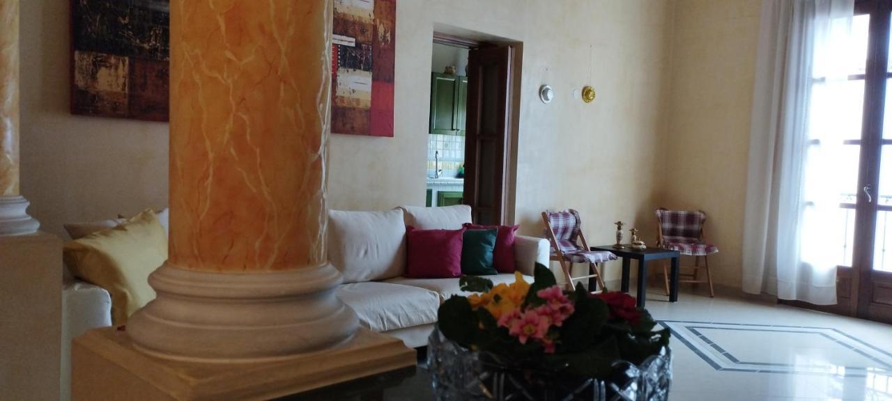 Carini Luxury Apartment Vicino Aereoporto E Al Mare エクステリア 写真